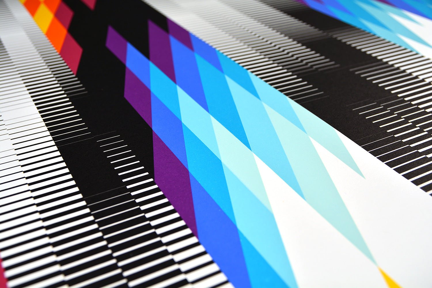 Felipe Pantone Artworks for sale - Chromadyna Micap #2 – ARTETRAMA
